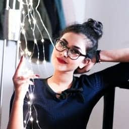 Sary Salazar — Marketing Digital